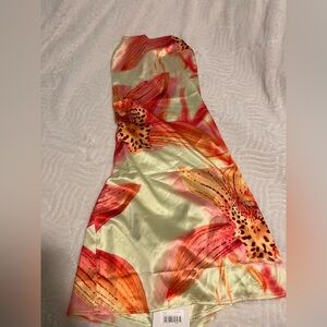 Mini dress with flower detail